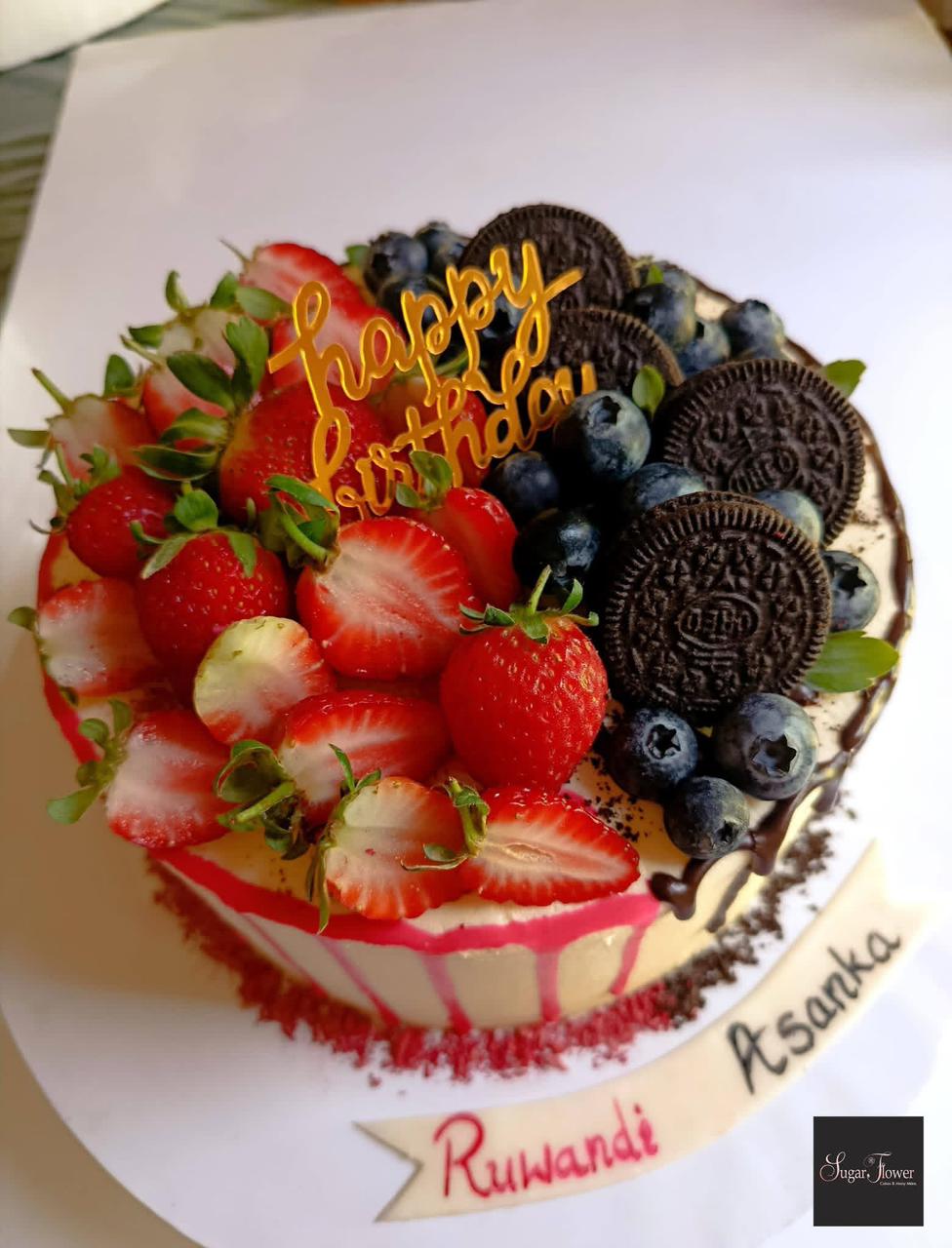 1kg Two tone cake with decorated strawberries & blueberries