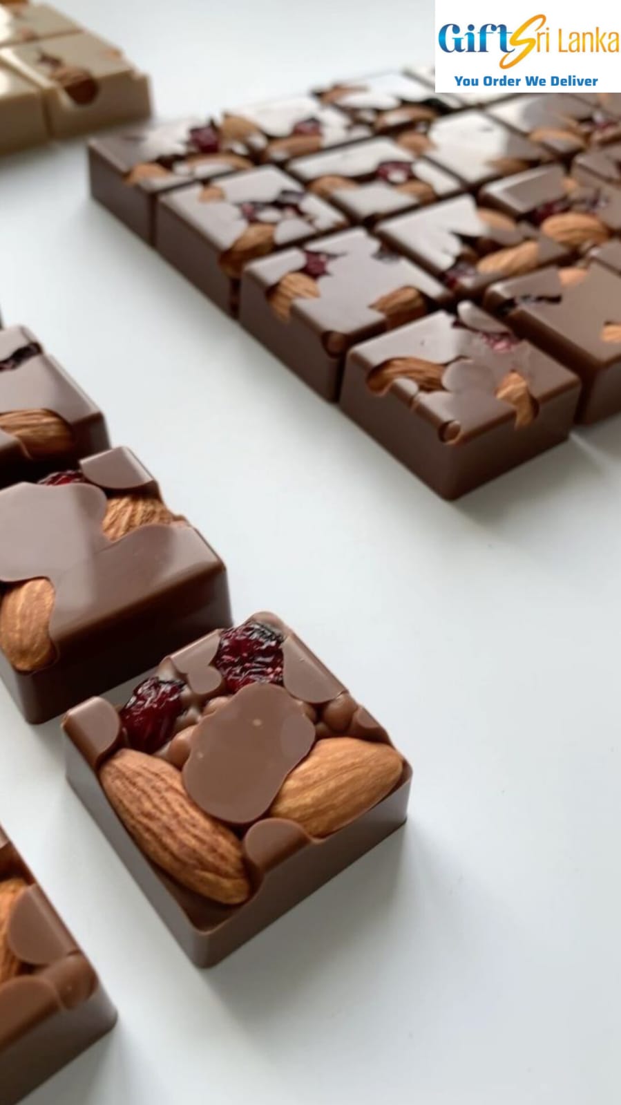 Almond & Berry Chocolate Cubes 6 piece box