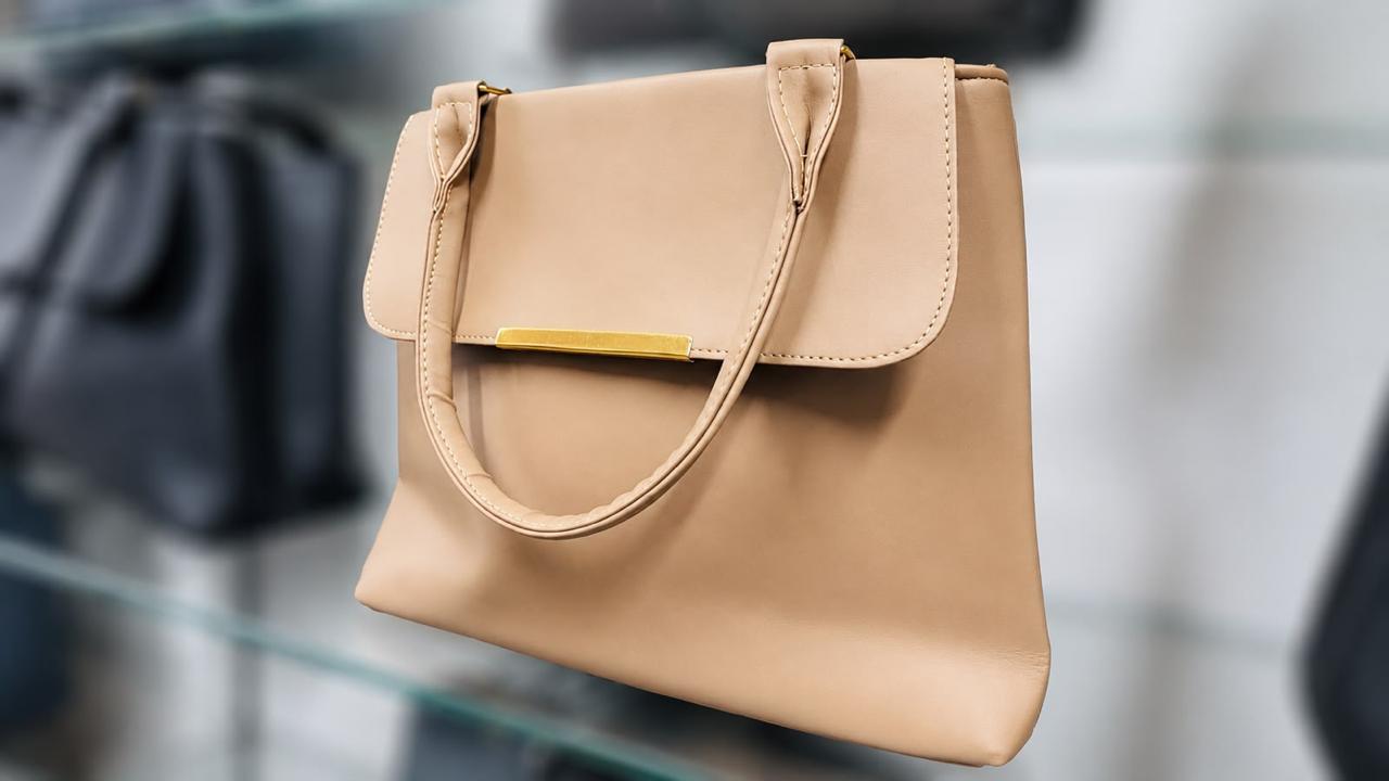 Beige Women's Handbag | Classic Elegant Shoulder Bag for Everyday Style