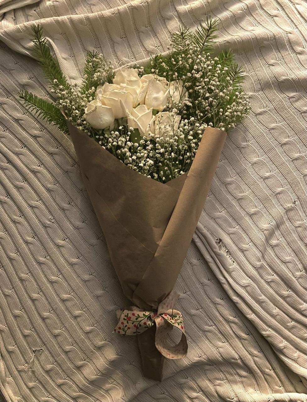 White Rose & Baby's Breath Bouquet | Elegant Fresh Flower Arrangement