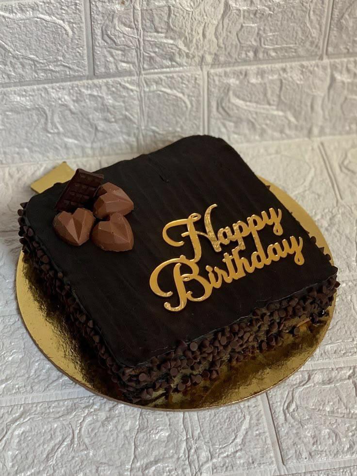Luxury Birthday Cake | Rich Celebration Cake for Special Occasions
