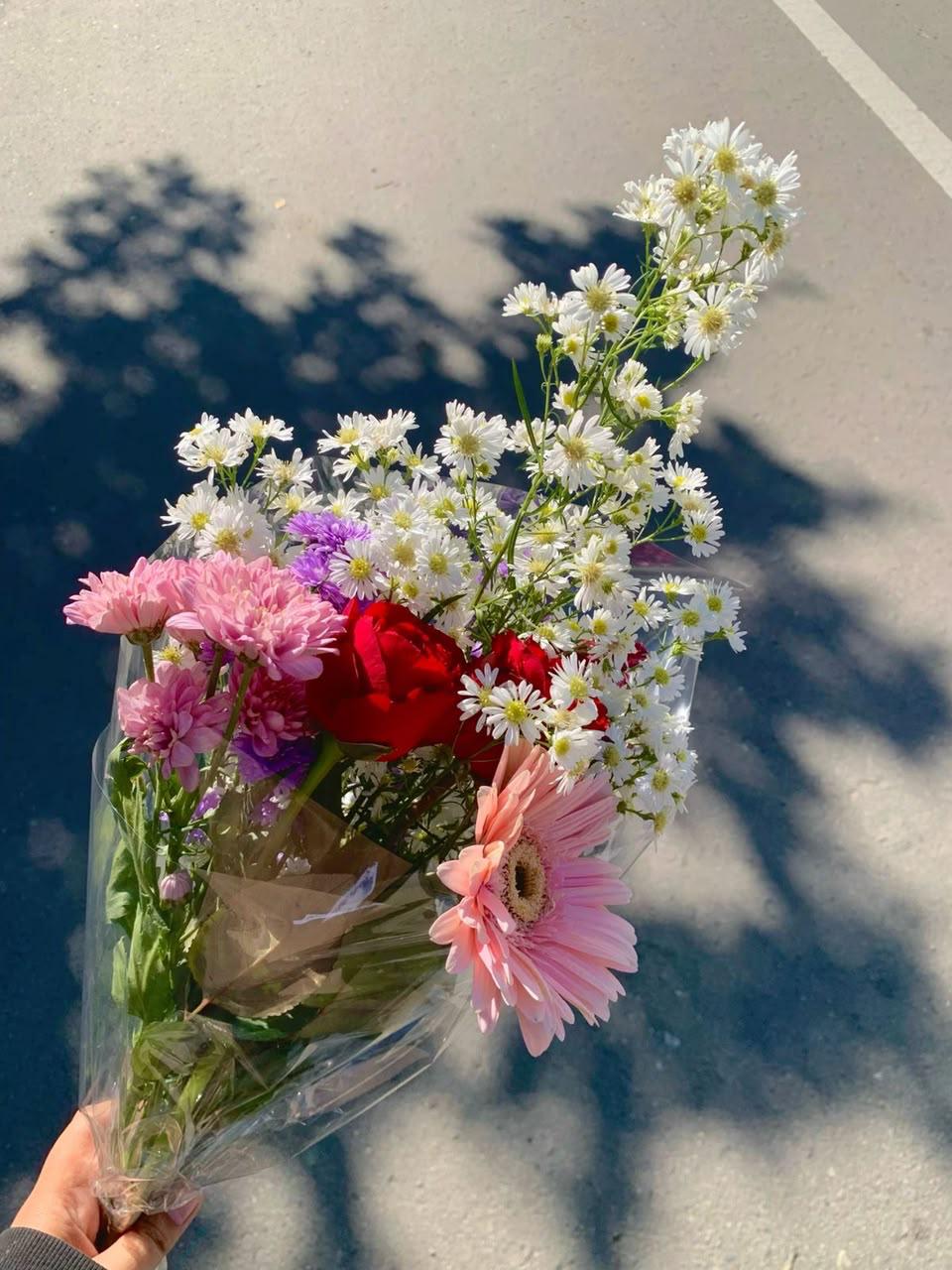 Colorful Mixed Flower Bouquet | Bright & Cheerful Fresh Floral Arrangement