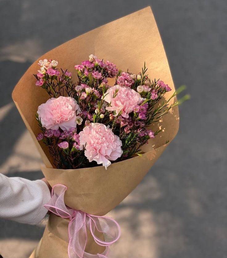 Pink Carnation Bouquet | Elegant Fresh Flower Arrangement in Kraft Wrap